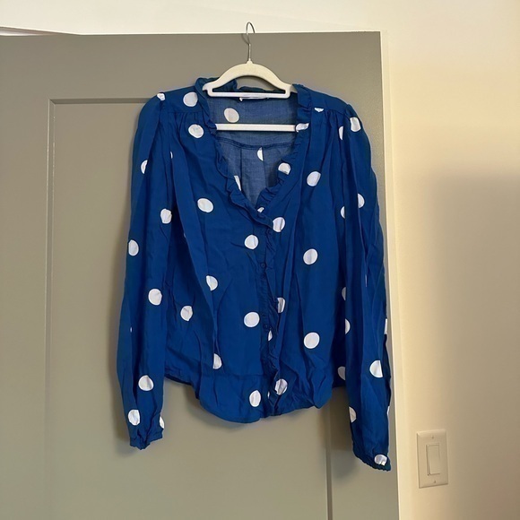 Mango Blue Polka Dot Vneck Blouse XXS - XS 100% viscose
Condition 9/10 no flaws - Picture 1 of 9